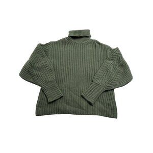 ICON Turtleneck Sweater in Green